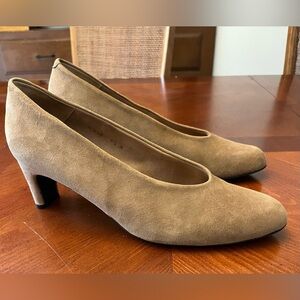 Amante Women's Shoes Genuine Suede Leather Pumps Tan 9.5M